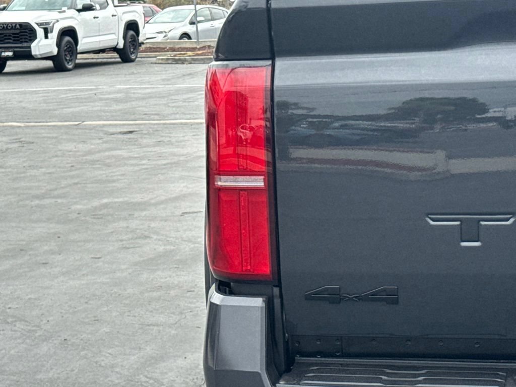 New 2026 Toyota Tacoma TRD Off-Road AWD/4WD image 14