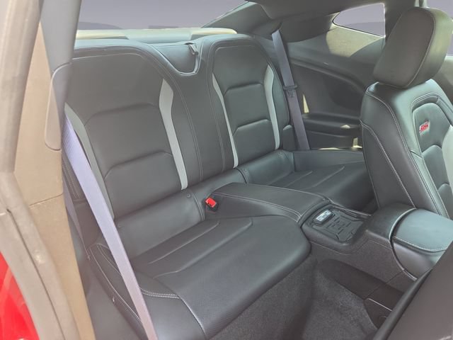 Used 2016 Chevrolet Camaro SS RWD image 18