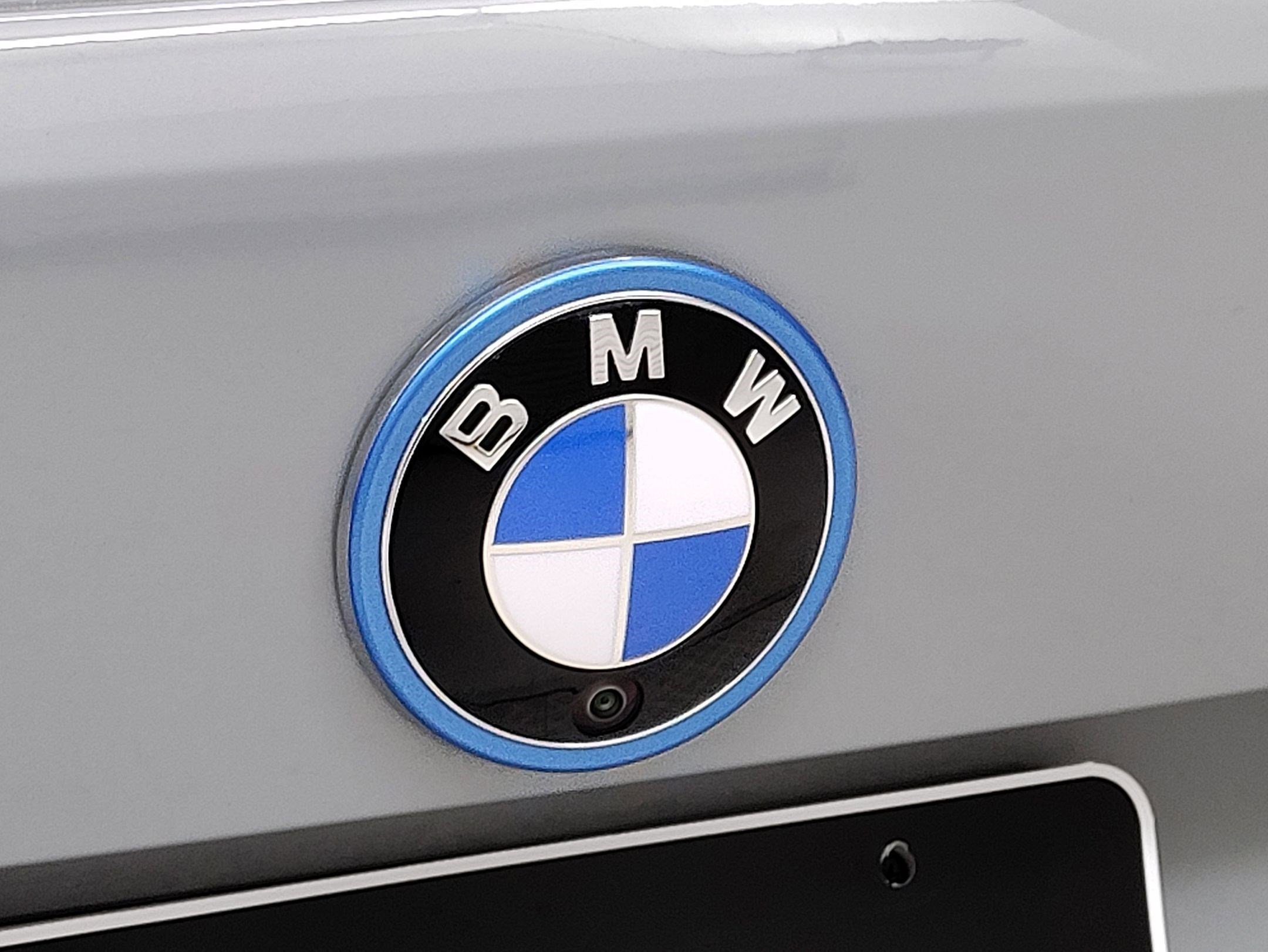 Certified 2023 BMW i4 eDrive40 w/ M Sport Package image 9