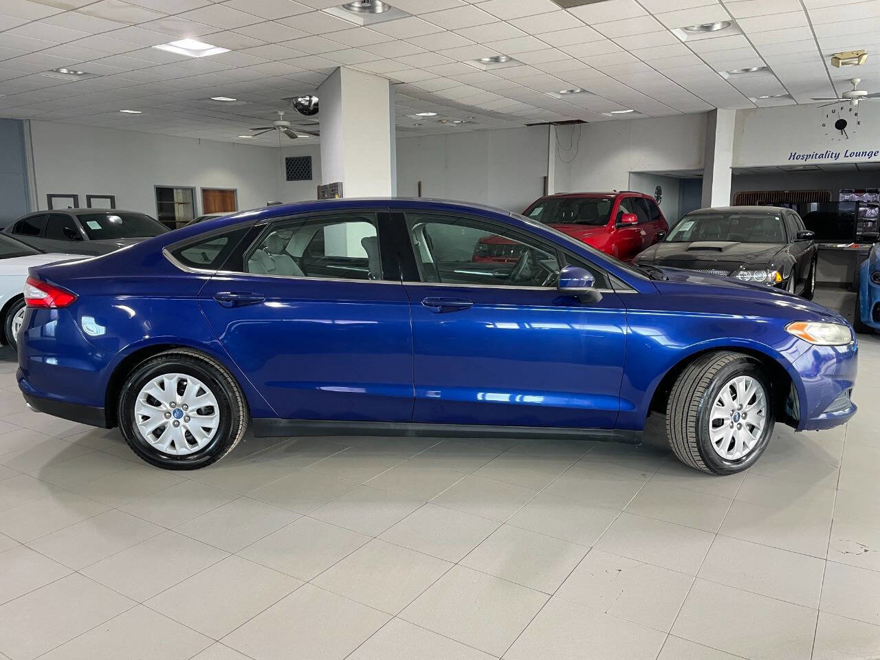 Used 2013 Ford Fusion S image 8