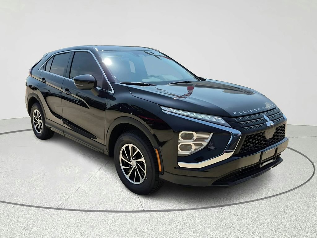 Used 2025 Mitsubishi Eclipse Cross ES image 3
