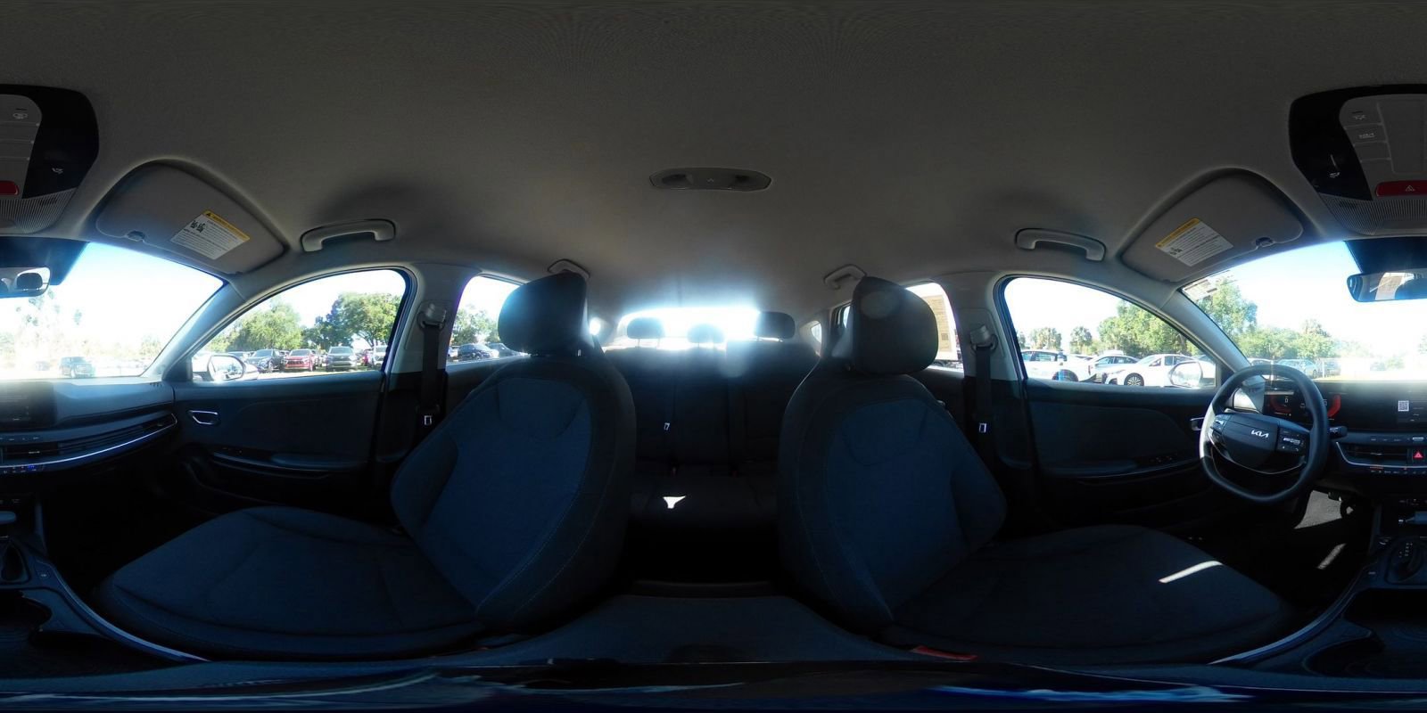 Used 2025 Kia K4 FWD image 44