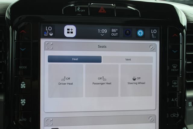 Used 2025 RAM 1500 Limited w/ Off Road Group image 5