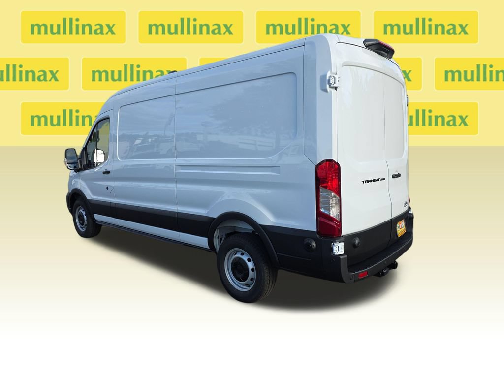 New 2026 Ford Transit 250 148 Medium Roof w/ Load Area Protection Package RWD image 5