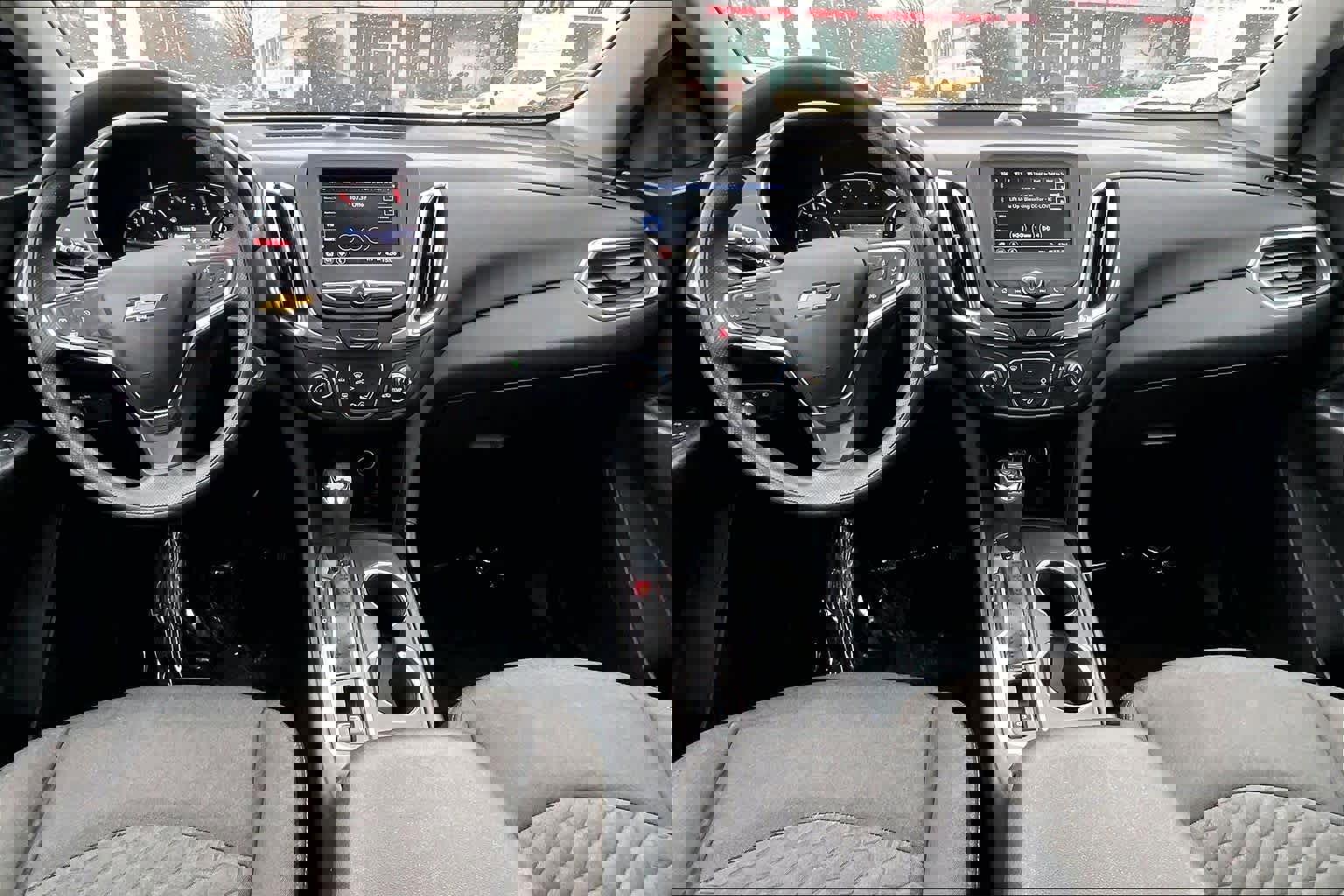 Used 2019 Chevrolet Equinox LT image 15