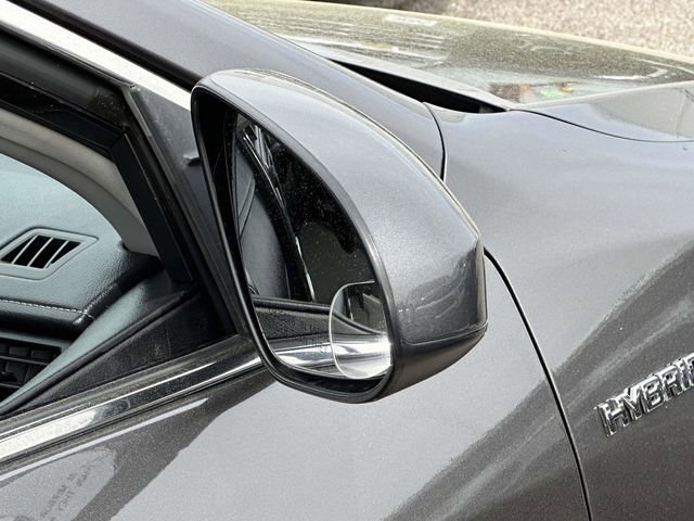 Used 2014 Toyota Camry LE FWD image 27