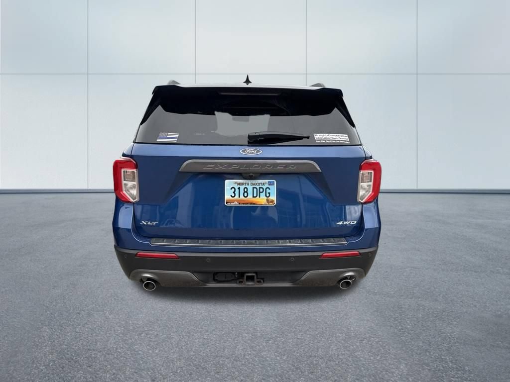 Used 2021 Ford Explorer XLT w/ Equipment Group 202A AWD/4WD image 7