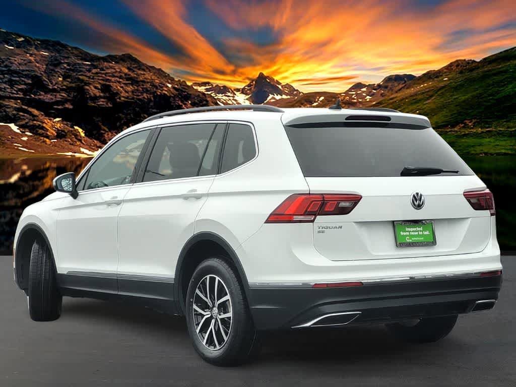 Used 2021 Volkswagen Tiguan SE w/ Panoramic Sunroof Package image 4