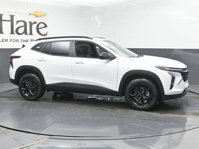 New 2026 Chevrolet Trax LT w/ Sunroof Package FWD image 27