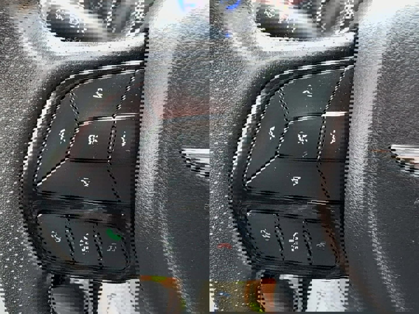 Used 2019 Chrysler Pacifica Limited image 26