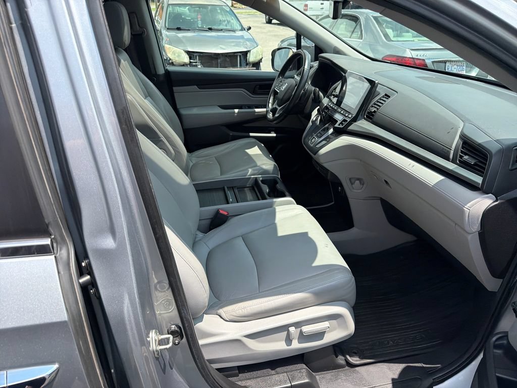 Used 2018 Honda Odyssey EX-L image 45