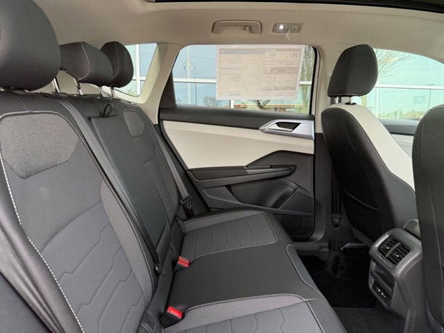 New 2026 Volkswagen Taos SE AWD/4WD image 5