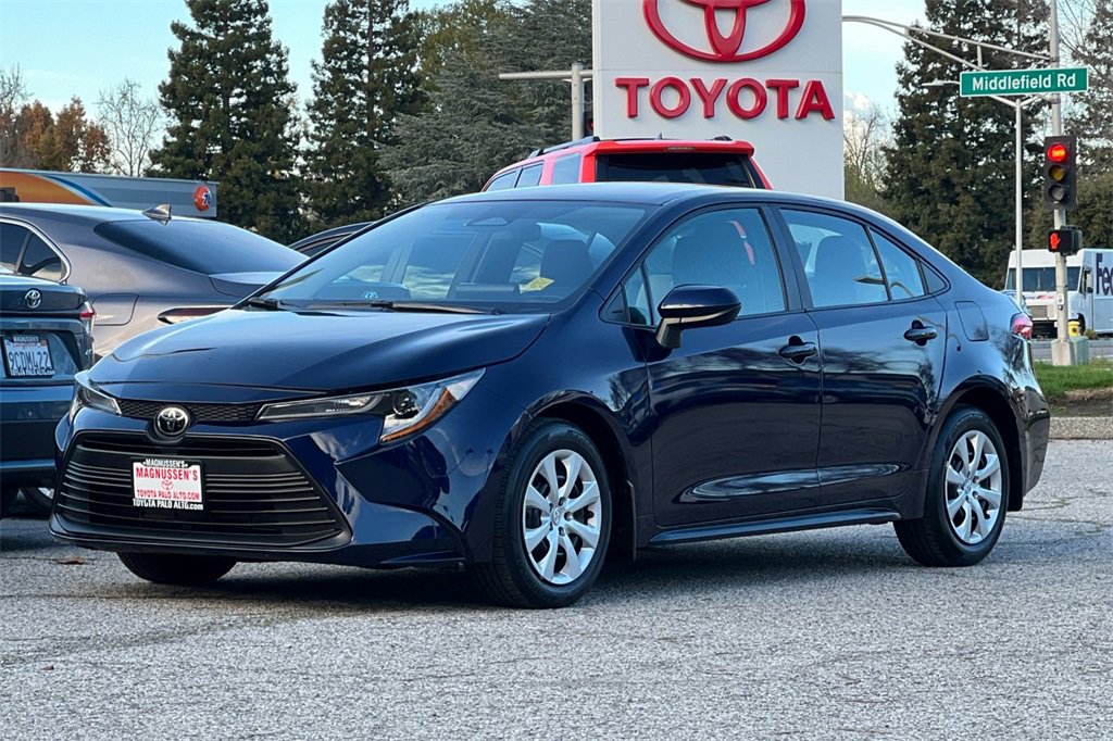 Certified 2025 Toyota Corolla LE image 7