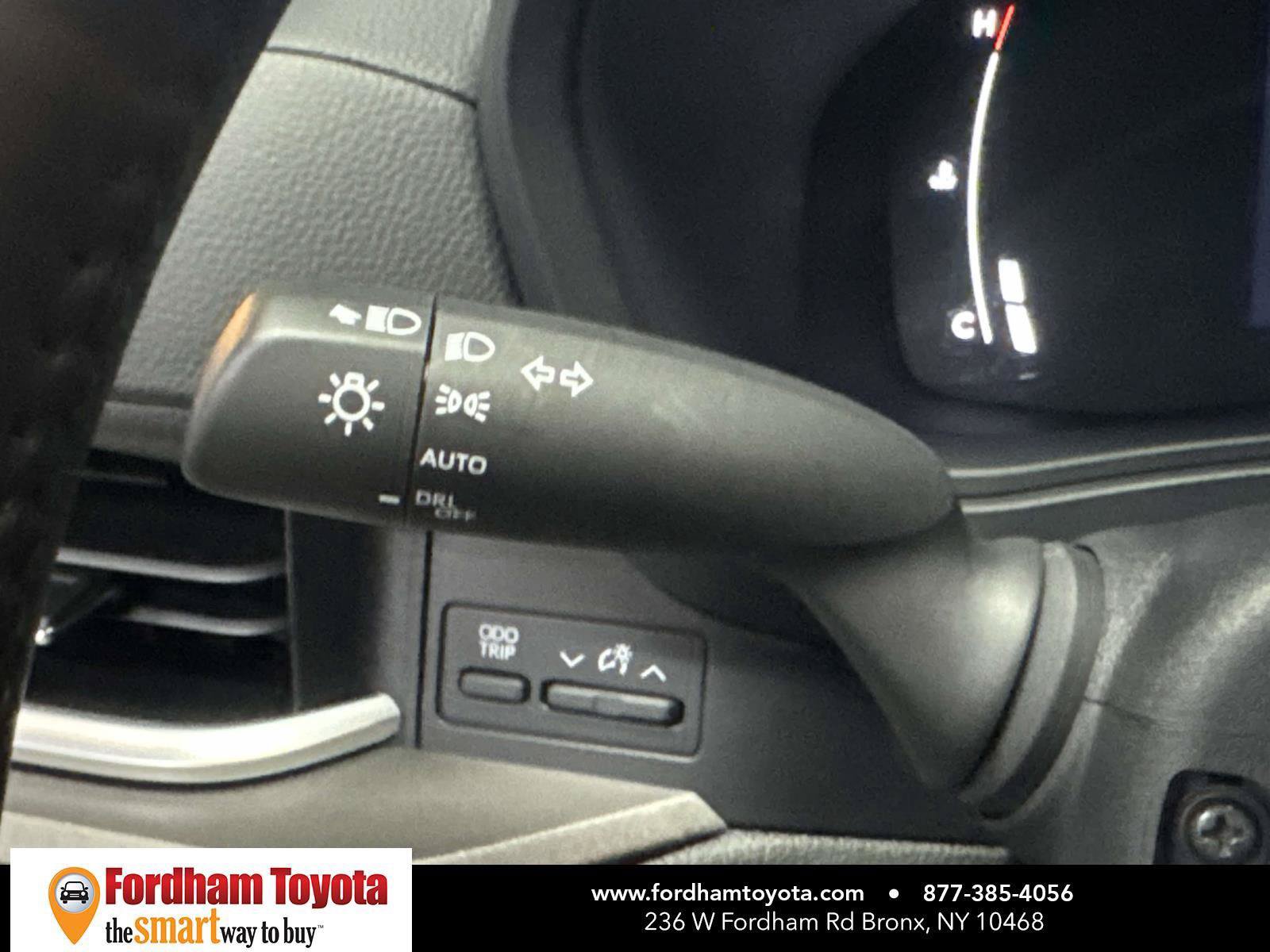 Used 2026 Toyota Grand Highlander AWD image 22