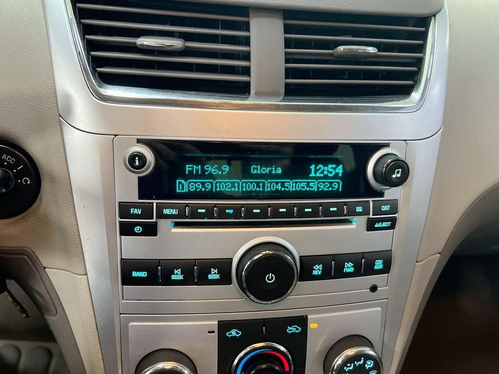 Used 2011 Chevrolet Malibu LT w/ Power Convenience Package FWD image 14