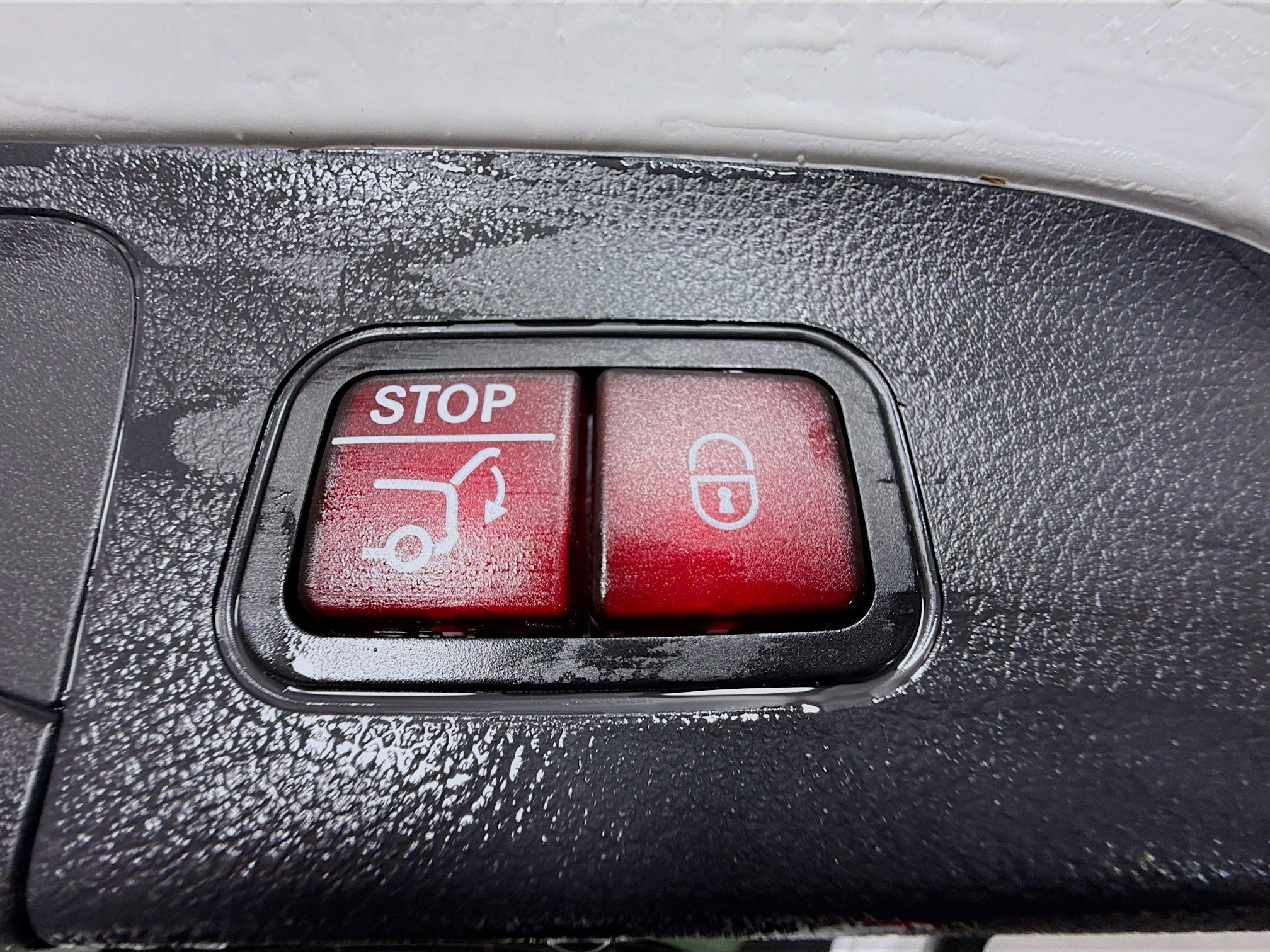 Used 2025 Mercedes-Benz GLA 250 image 41