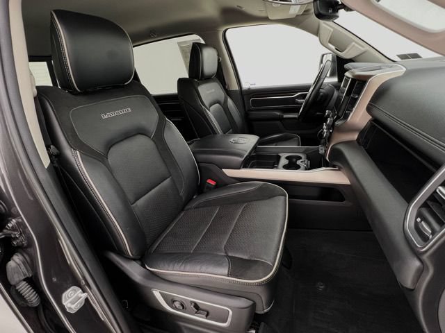 Used 2022 RAM 1500 Laramie AWD/4WD image 15