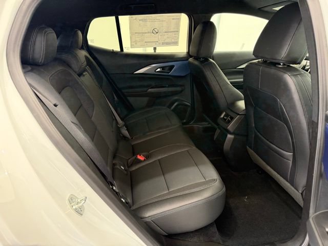 New 2026 Chevrolet Equinox EV LT AWD/4WD image 24