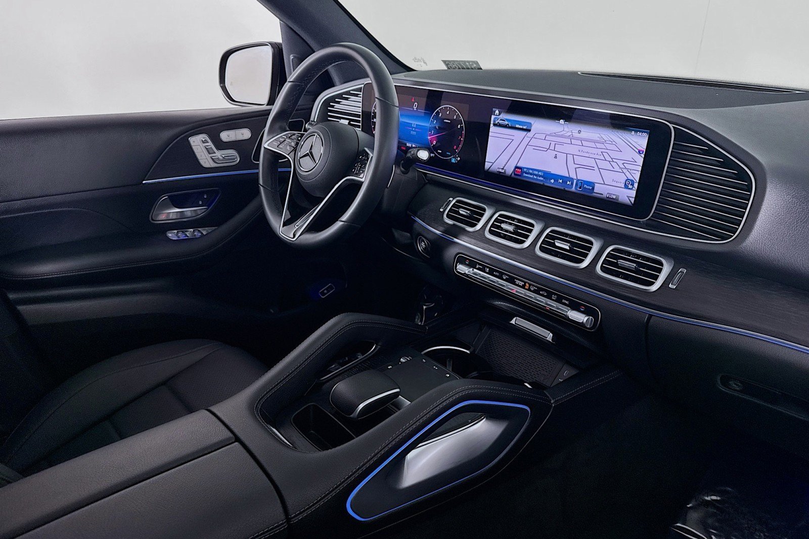 Certified 2025 Mercedes-Benz GLE 350 4MATIC image 16