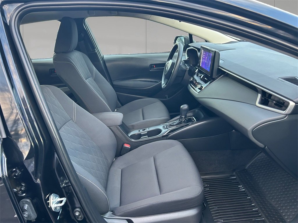 Used 2023 Toyota Corolla LE w/ LE Convenience Package image 17