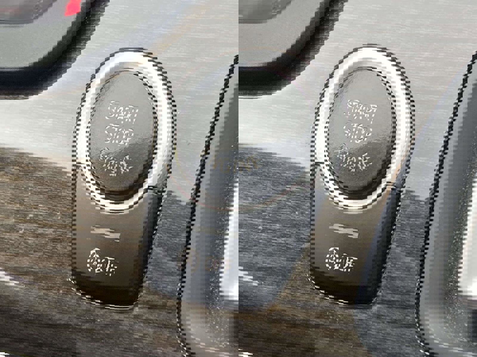 Used 2013 BMW 750Li image 28