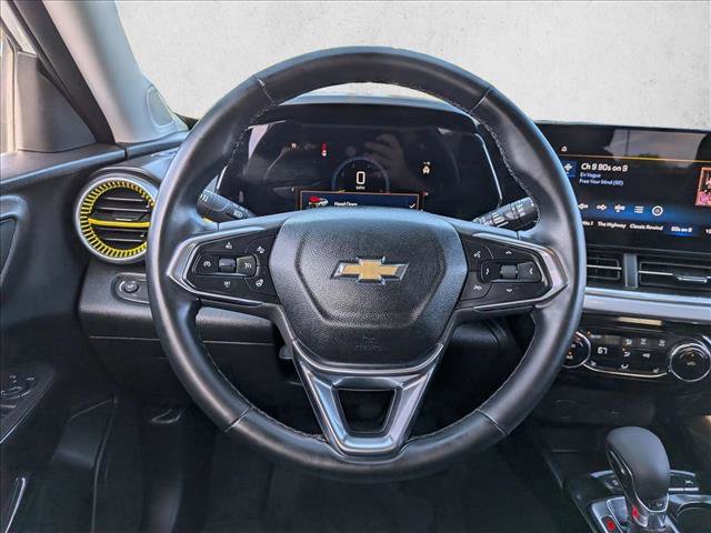 Used 2025 Chevrolet Trax LT w/ Driver Confidence Package FWD image 13