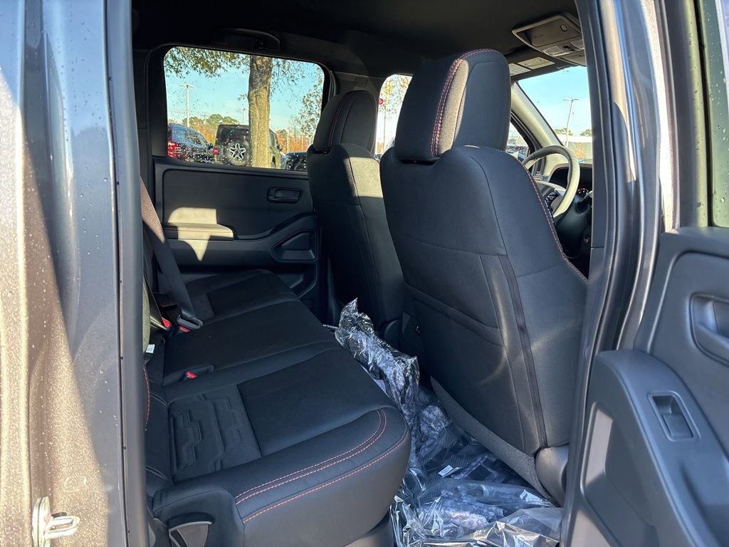 New 2026 Nissan Frontier PRO-4X w/ Tow Package AWD/4WD image 17