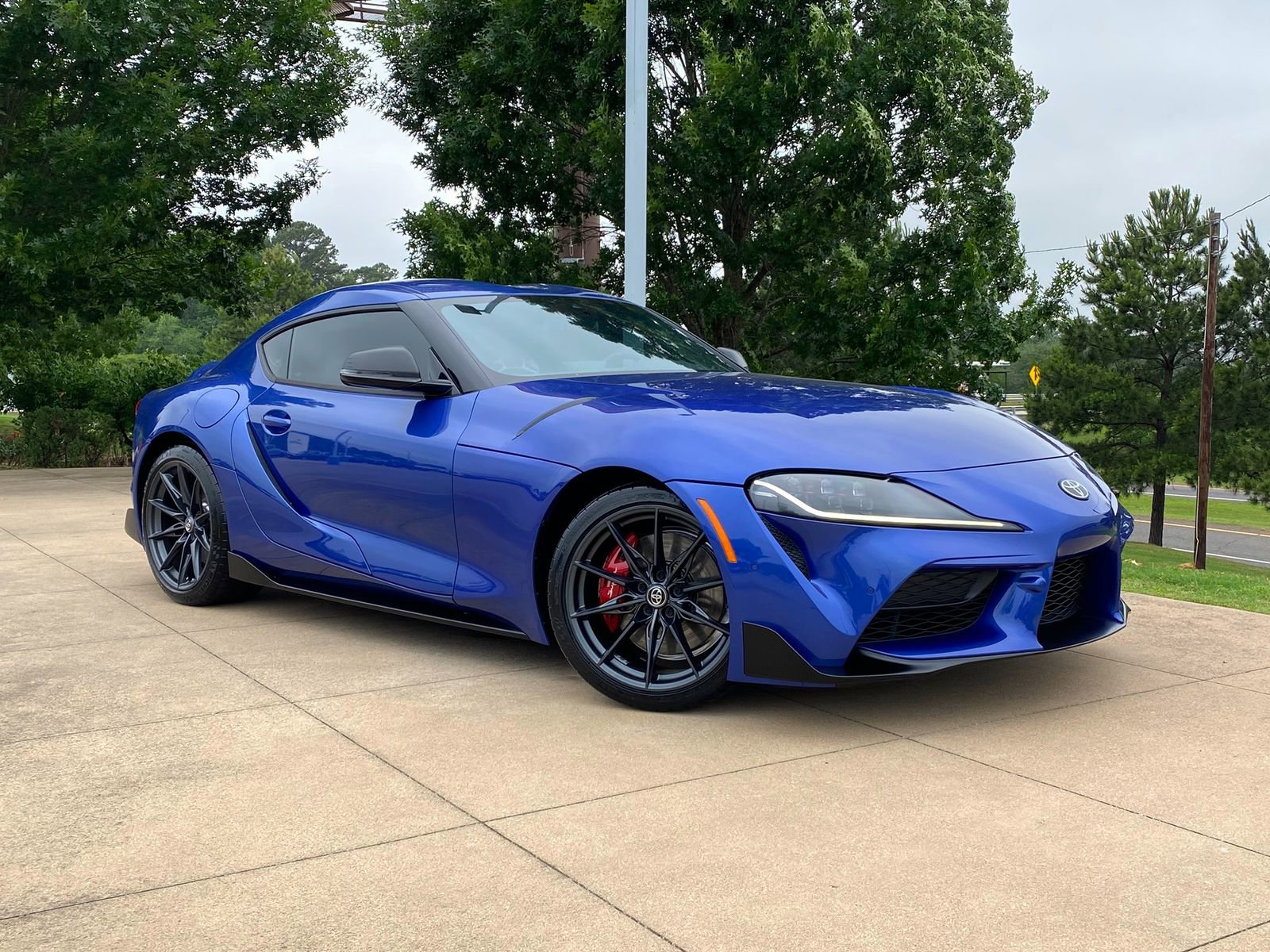 Used 2025 Toyota Supra RWD image 1