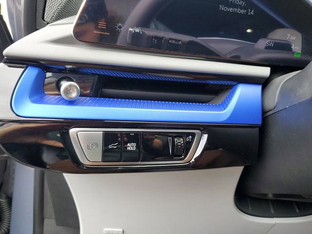 New 2025 Cadillac Optiq Luxury 1 w/ LPO, ONYX Package image 22