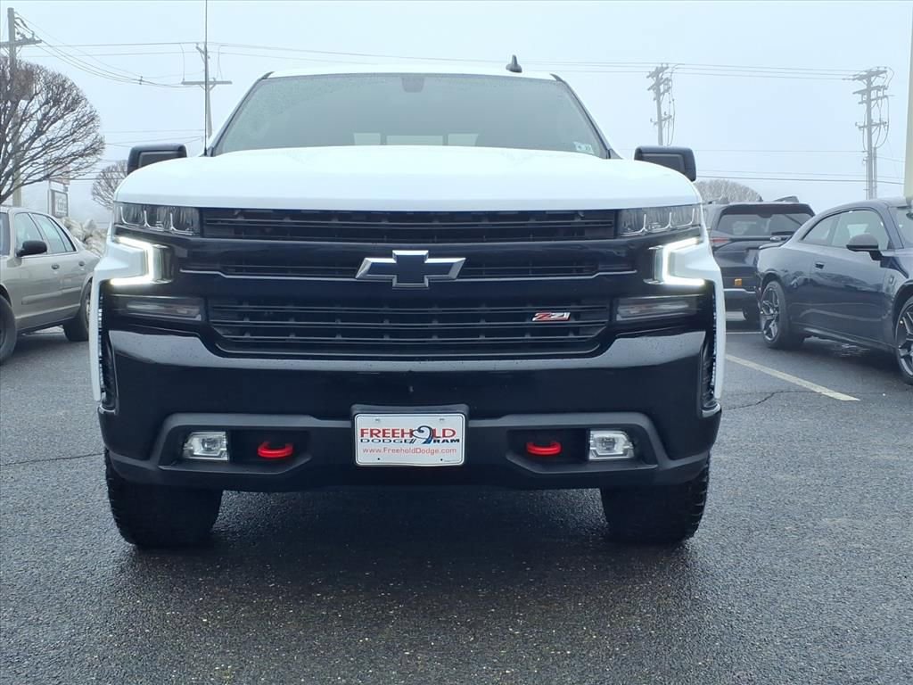 Used 2021 Chevrolet Silverado 1500 LT Trail Boss w/ Convenience Package II image 2