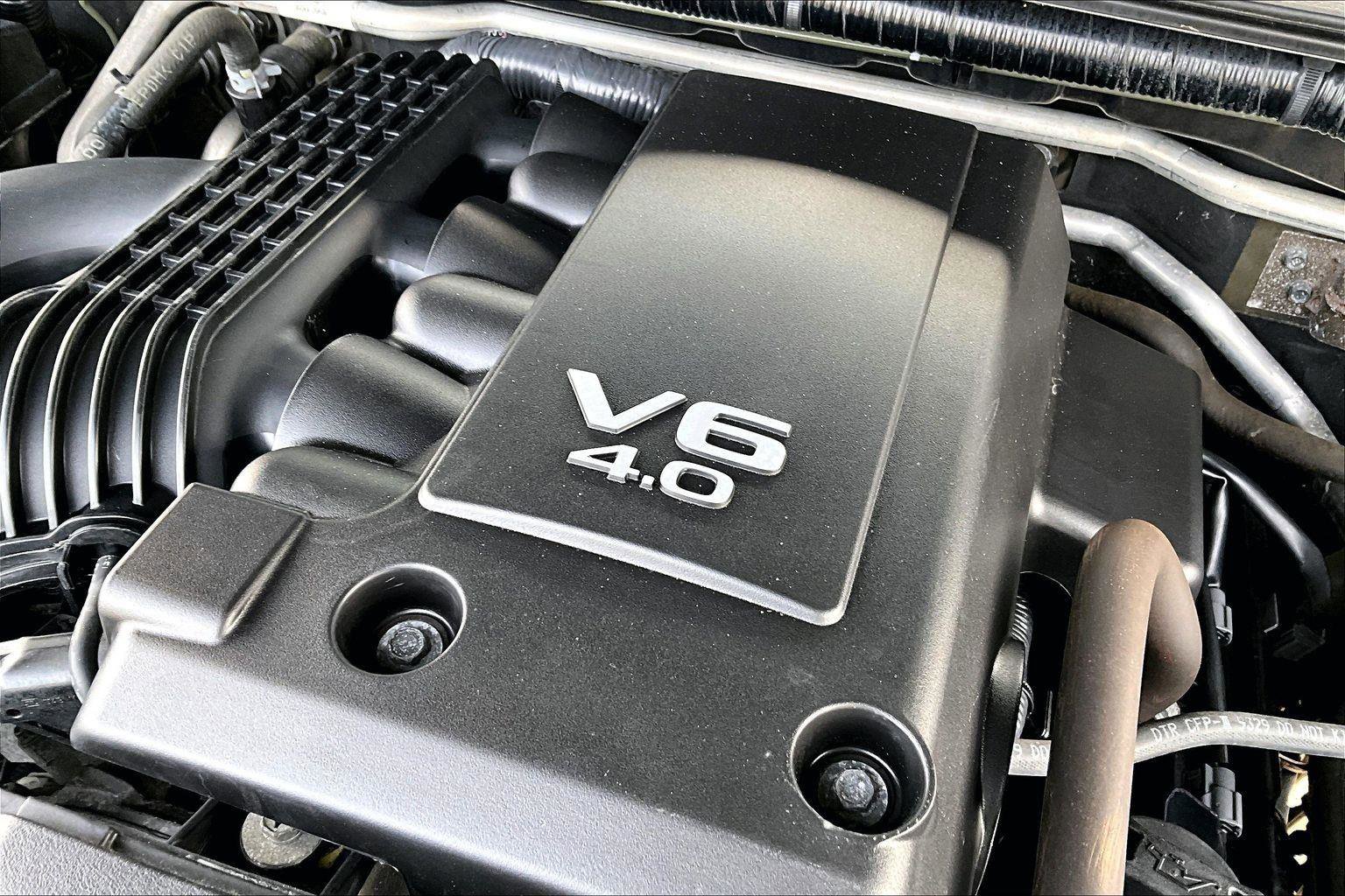 Used 2019 Nissan Frontier PRO-4X image 34