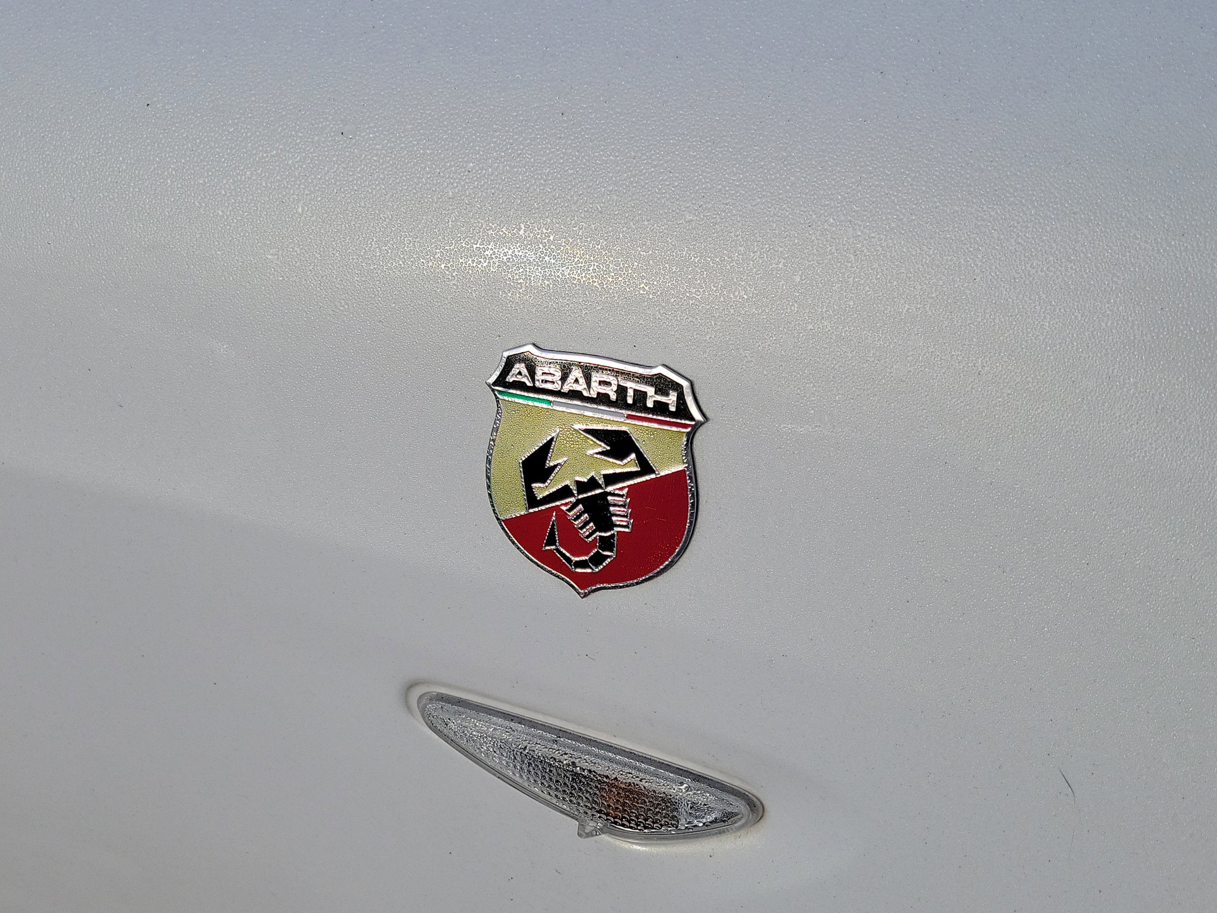 Used 2017 FIAT 124 Spider Abarth image 32