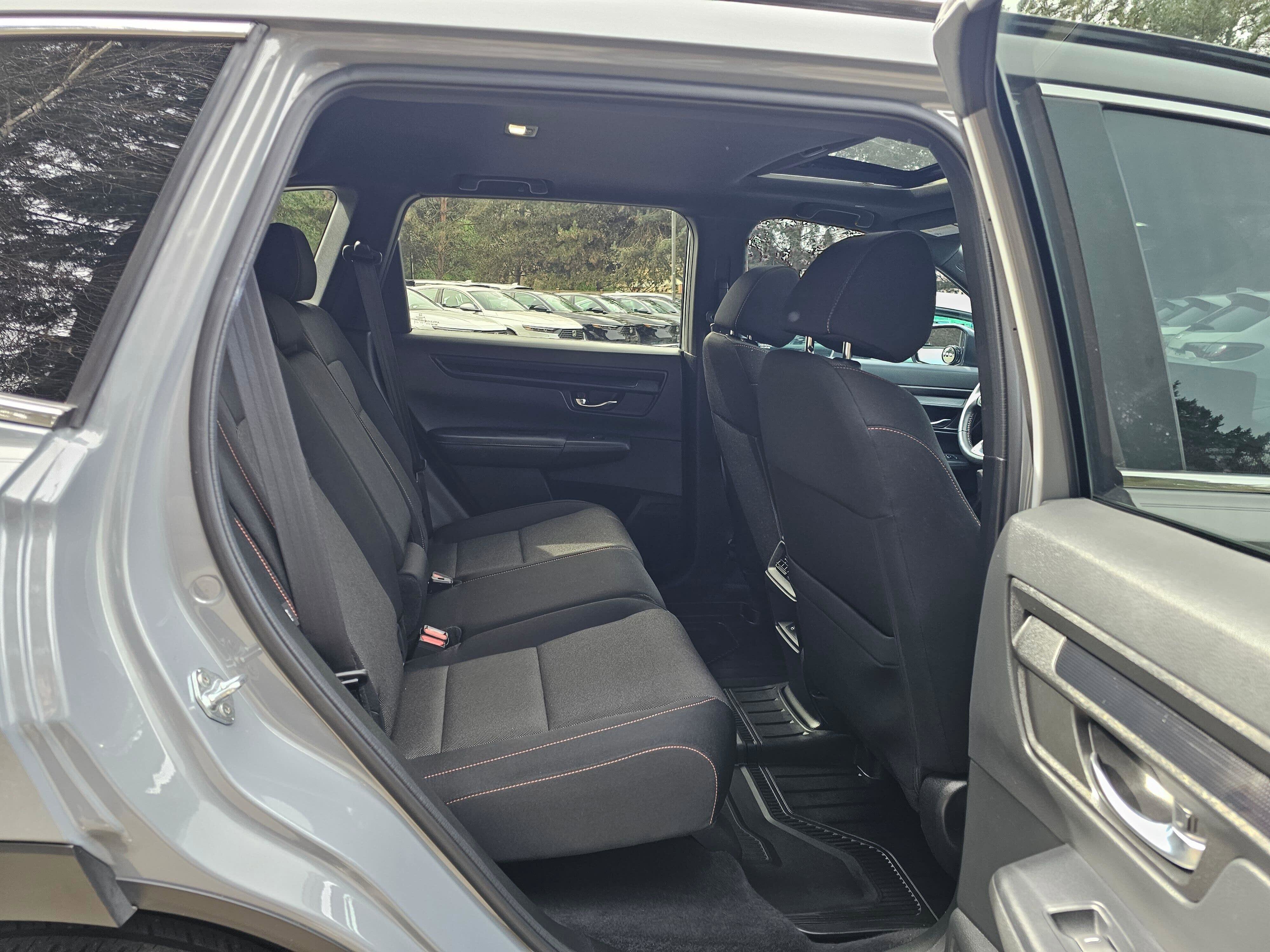 Used 2023 Honda CR-V Sport image 14