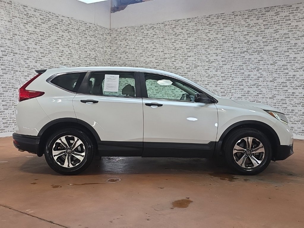 Used 2019 Honda CR-V LX image 9
