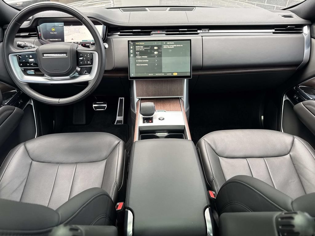 Used 2024 Land Rover Range Rover SE AWD/4WD image 18
