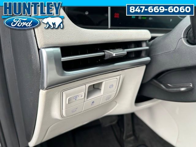 Used 2025 Hyundai Tucson Limited AWD/4WD image 21