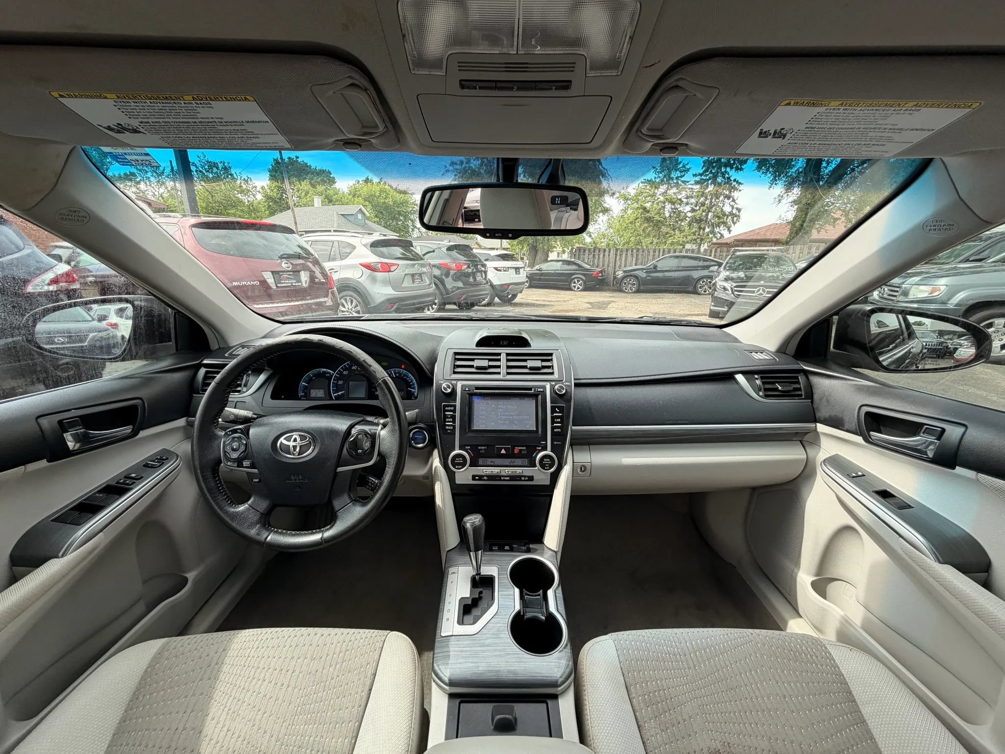 Used 2012 Toyota Camry XLE w/ Convenience Pkg FWD image 2