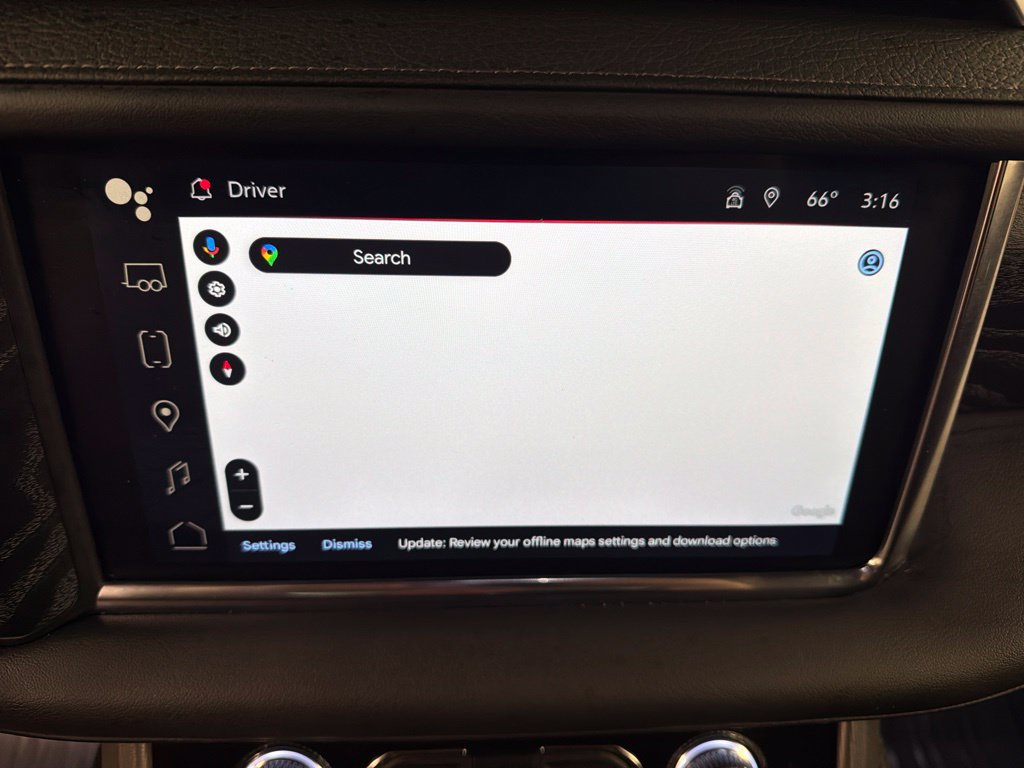 Used 2023 GMC Yukon Denali w/ LPO, Floor Liner Package AWD/4WD image 12