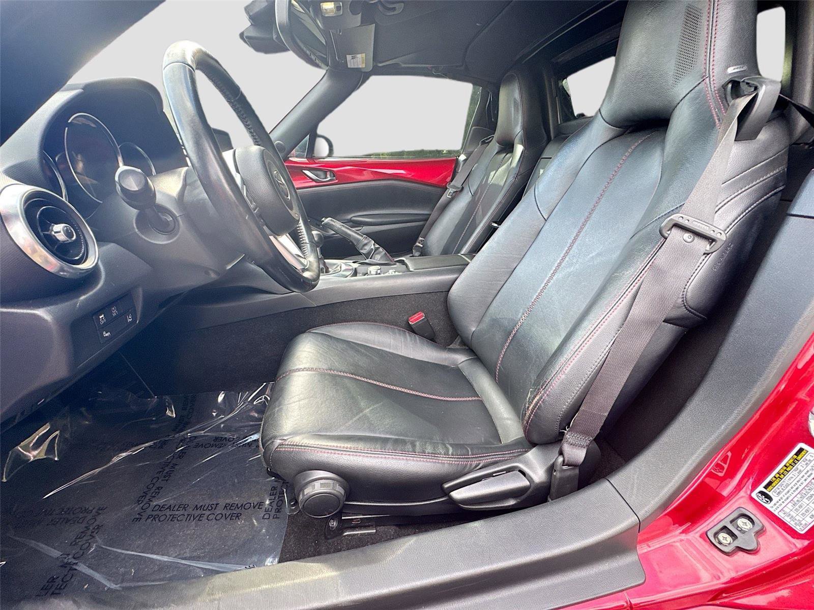 Used 2017 MAZDA MX-5 Miata RF Grand Touring image 17