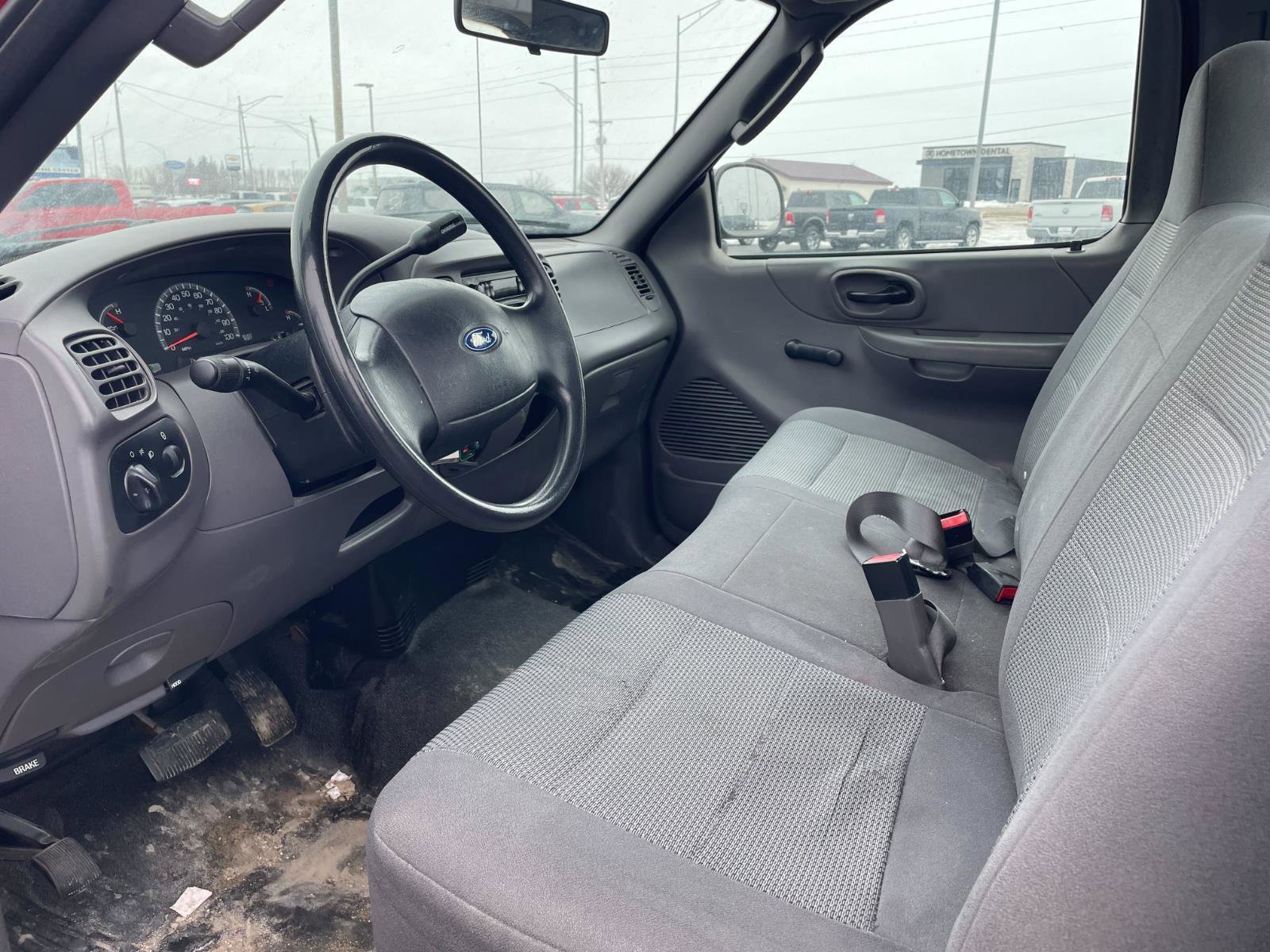 Used 2004 Ford F150 XLT image 10