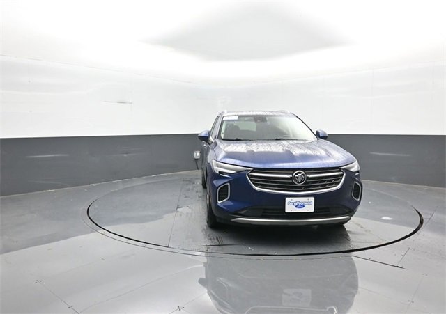 Used 2023 Buick Envision Essence image 2