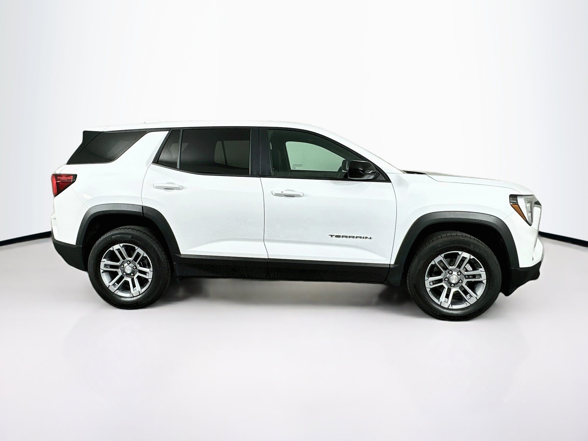 Used 2025 GMC Terrain Elevation AWD/4WD image 10