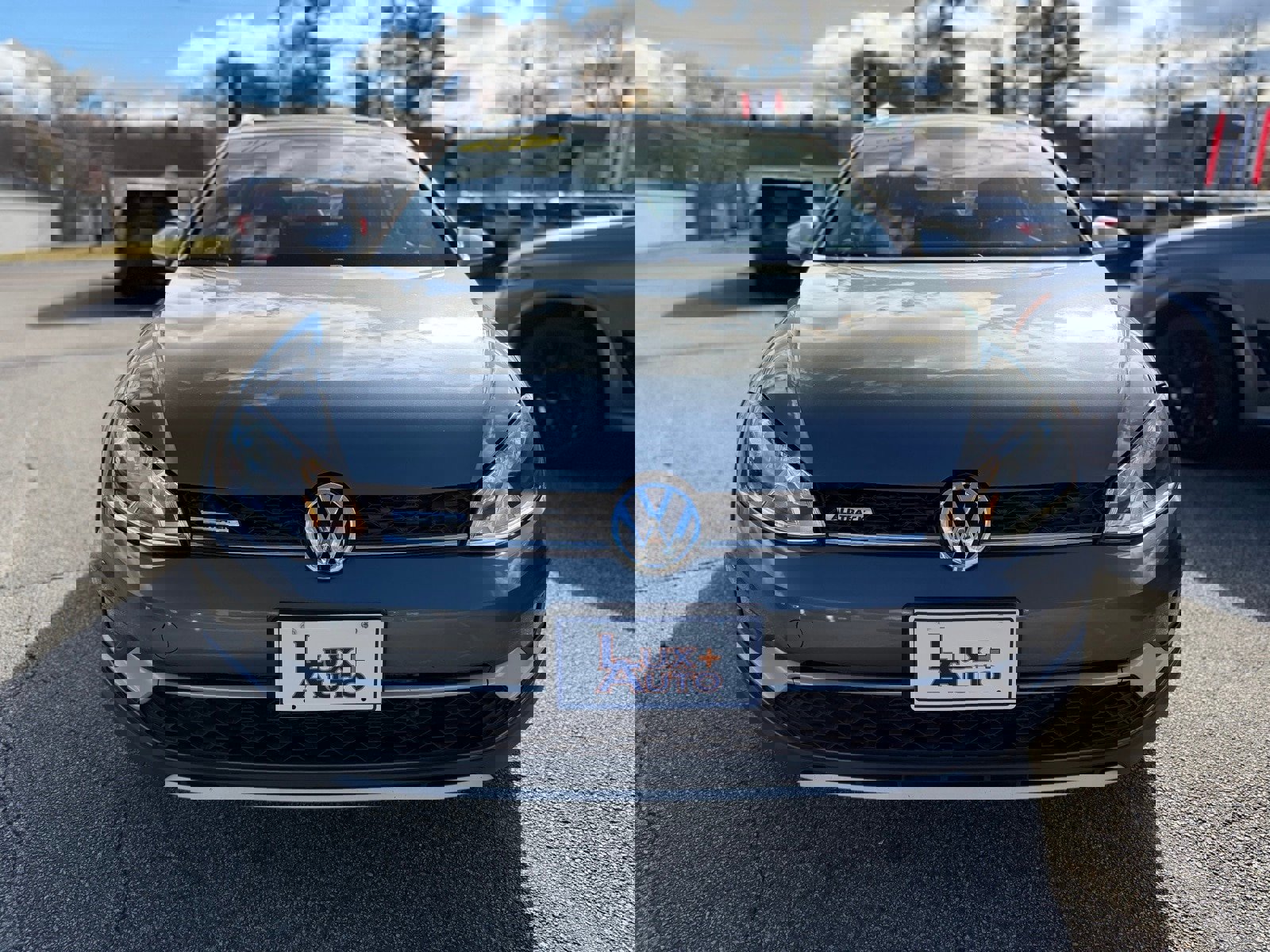 Used 2017 Volkswagen Golf Alltrack S image 5