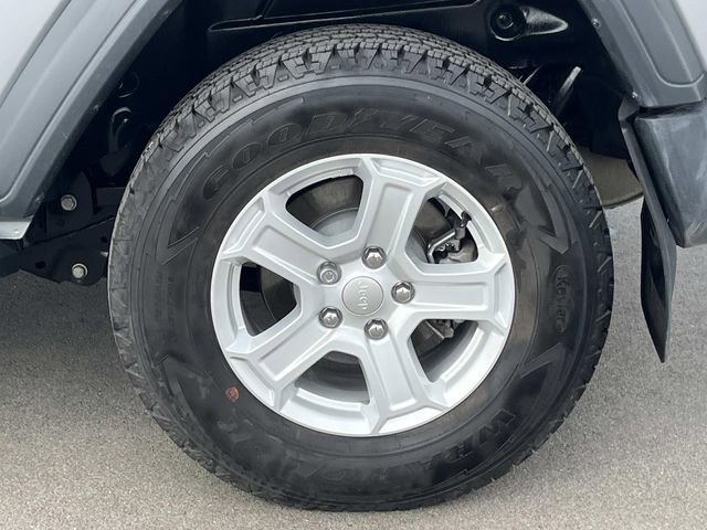 Used 2020 Jeep Wrangler Sport image 13