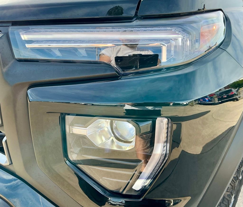 Used 2025 GMC Canyon AT4 AWD/4WD image 10