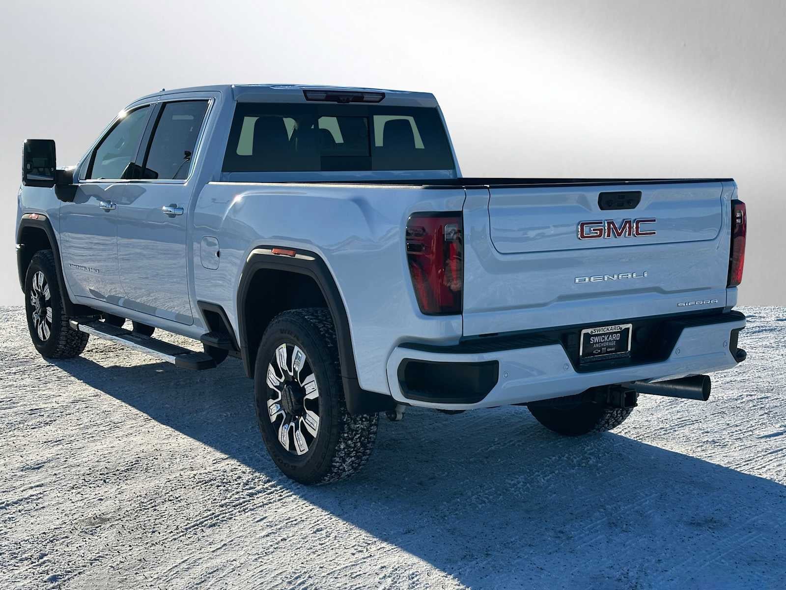 New 2026 GMC Sierra 2500 Denali w/ Denali Reserve Package image 5
