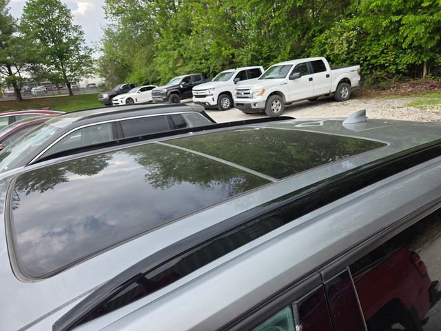 Used 2023 Chevrolet Blazer RS w/ Enhanced Convenience Package FWD image 8