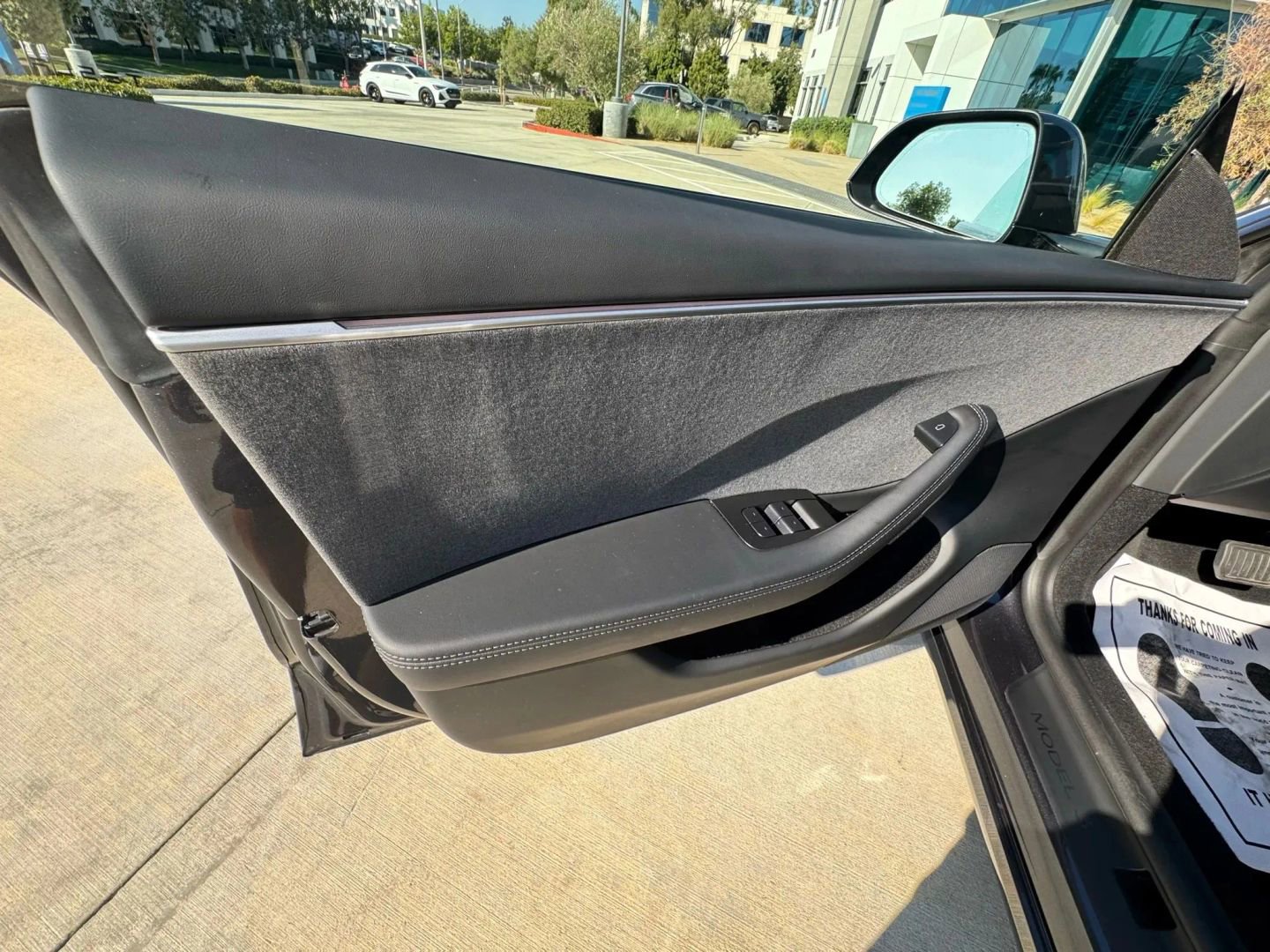 Used 2024 Tesla Model 3 Standard Range image 83