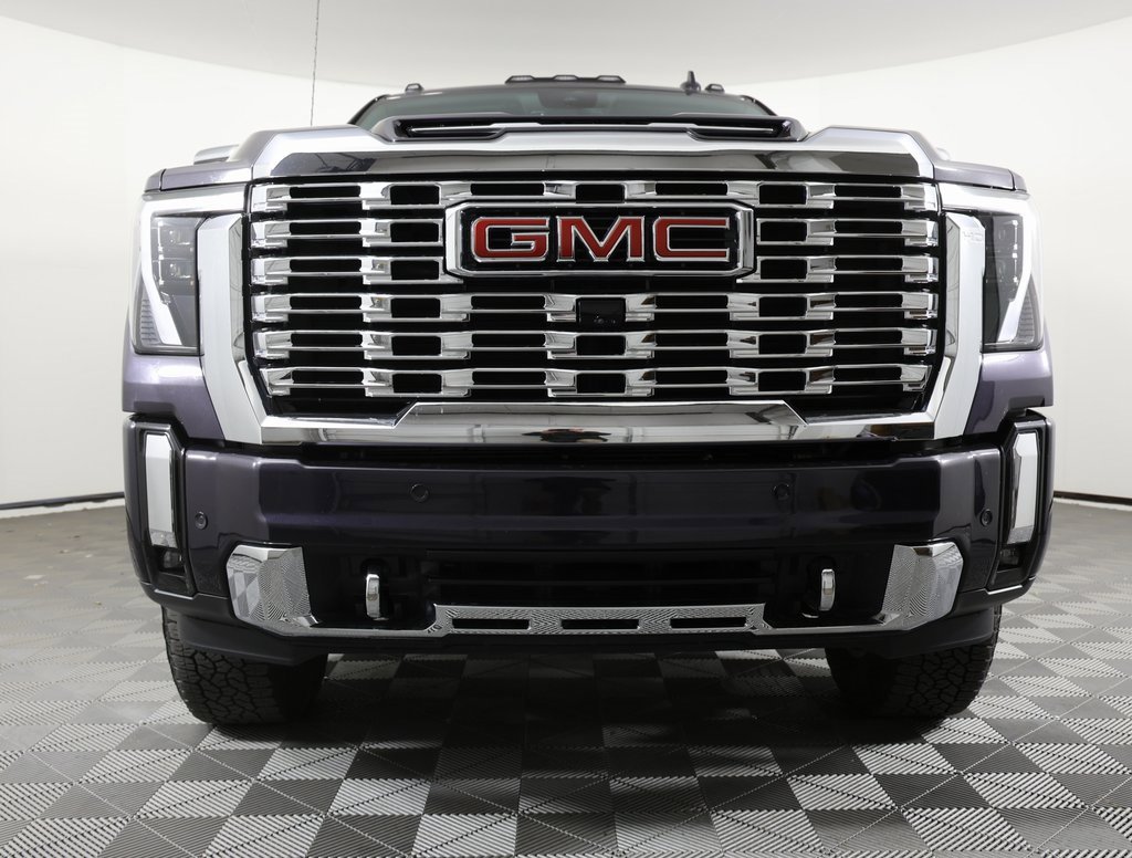 Certified 2024 GMC Sierra 2500 Denali w/ Denali Reserve Package image 2