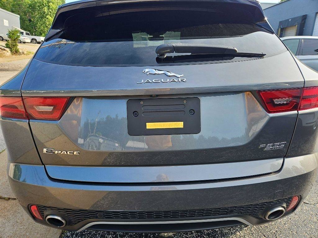 Used 2020 Jaguar E-PACE SE AWD/4WD image 5